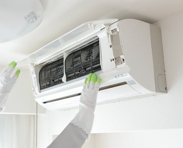 تنظيف المكيفات